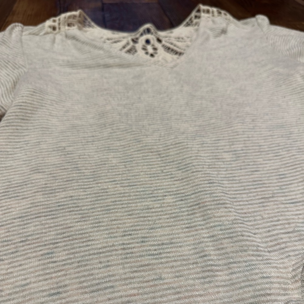 Blouse - Picture 3 of 5